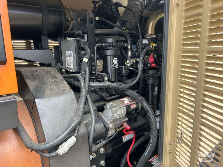 2006-generac-sd0150-187kva-t/a-towable-diesel-generator-image-12