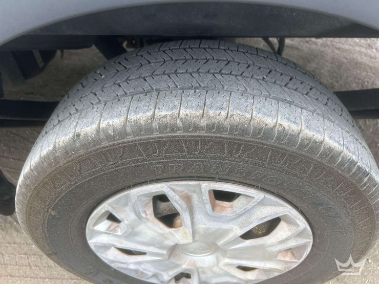 2015-ford-transit-image-28