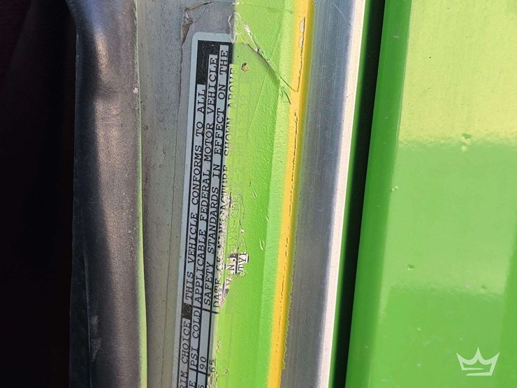 1994-peterbilt-377-image-5