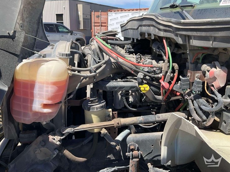 2015-international-durastar-4300-image-10