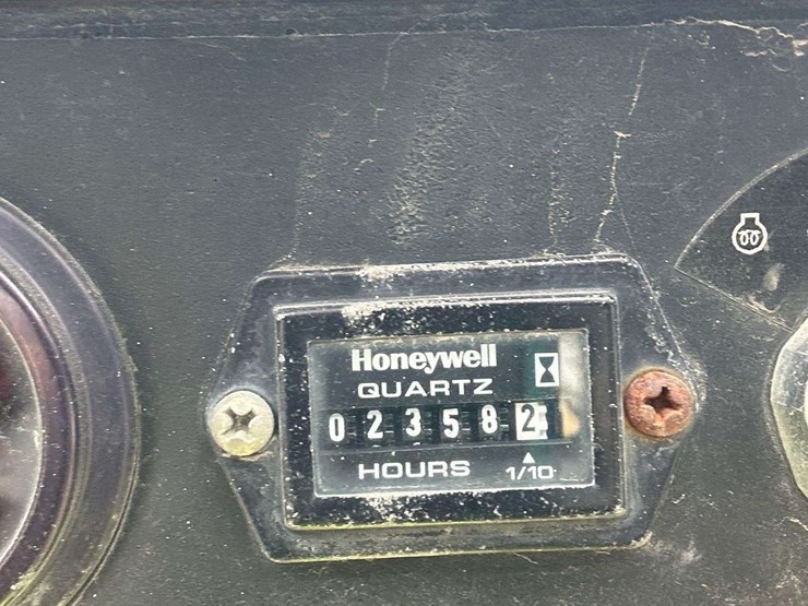 2019-asv-rt-25-posi-track-compact-track-loader-skid-steer-image-6