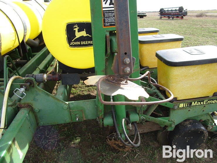 john-deere-7200-image-14