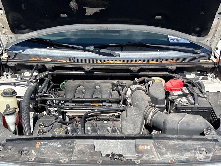 2016-ford-flex-image-8