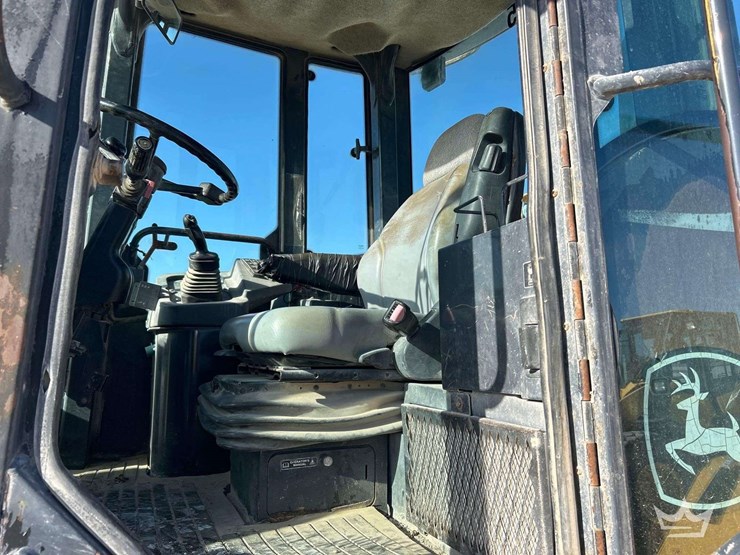 2004-deere-544j-image-10