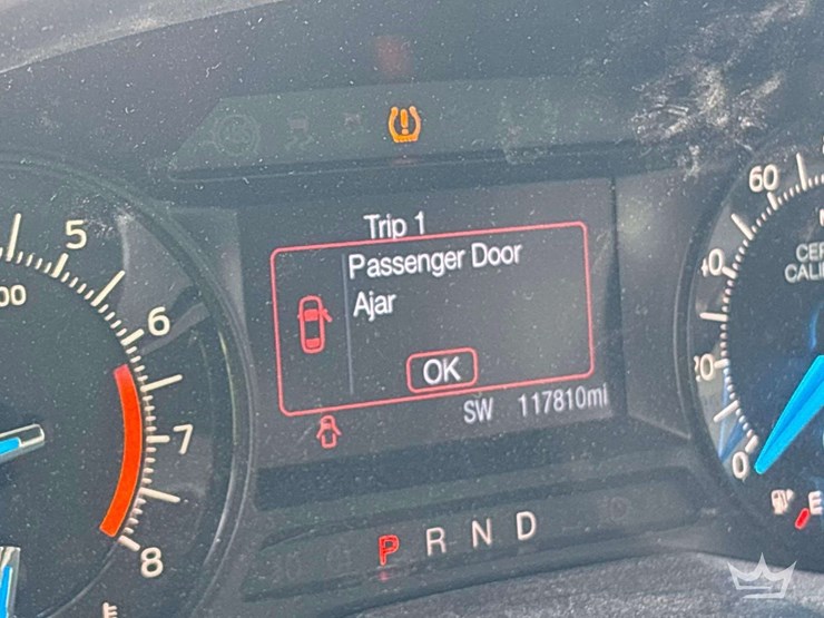 2017-ford-explorer-image-7