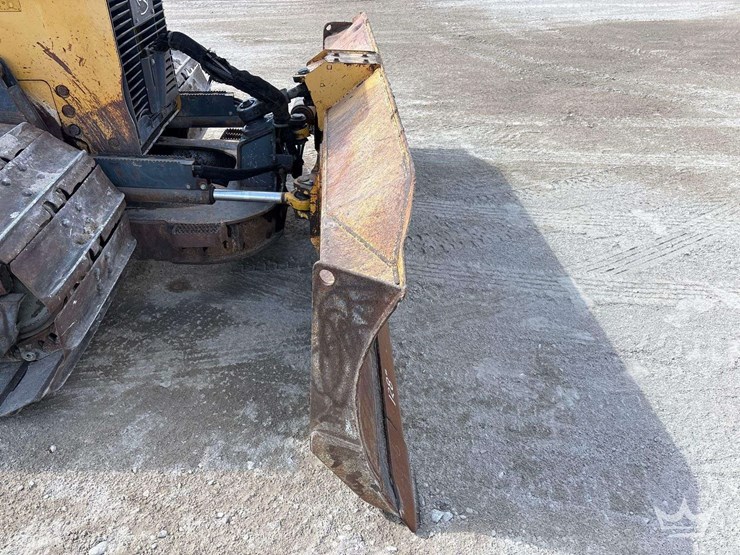 2014-deere-650k-lgp-image-17