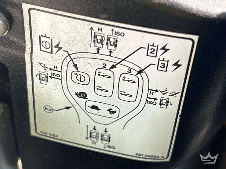 2023-new-holland-c327-image-22