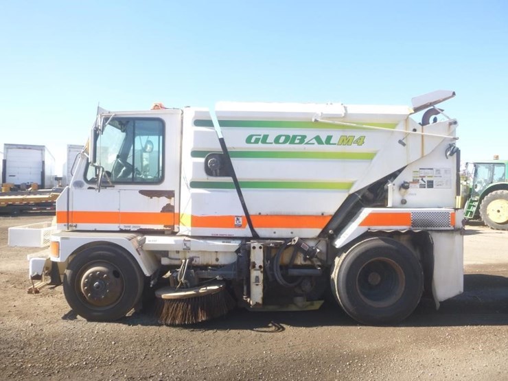 2014-global-m4-sweeper-image-6