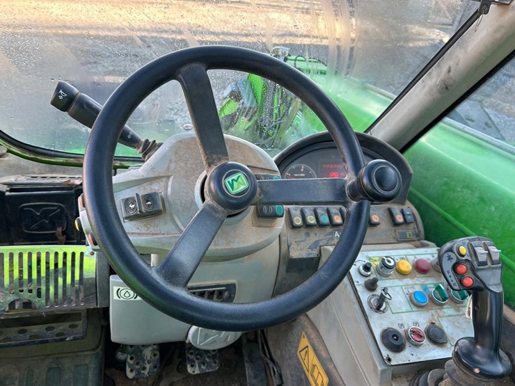 2003-merlo-p32.6-top-image-18