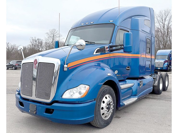 2016-kenworth-t680-image-1