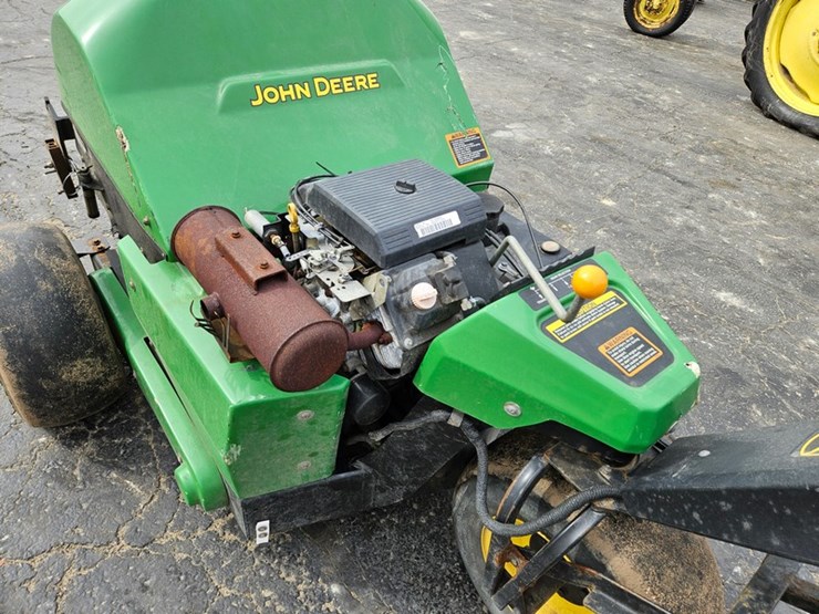 john-deere-800-image-15