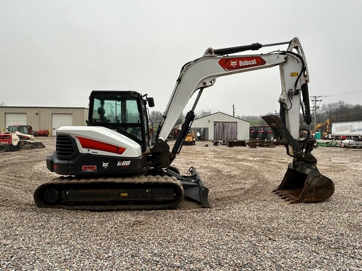 2023-bobcat-e88-image-5