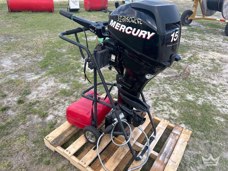 2010-mercury-15hp-tiller-four-stroke-outboard-boat-motor-image-2