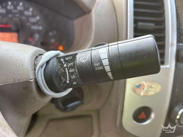 2015-nissan-frontier-image-17