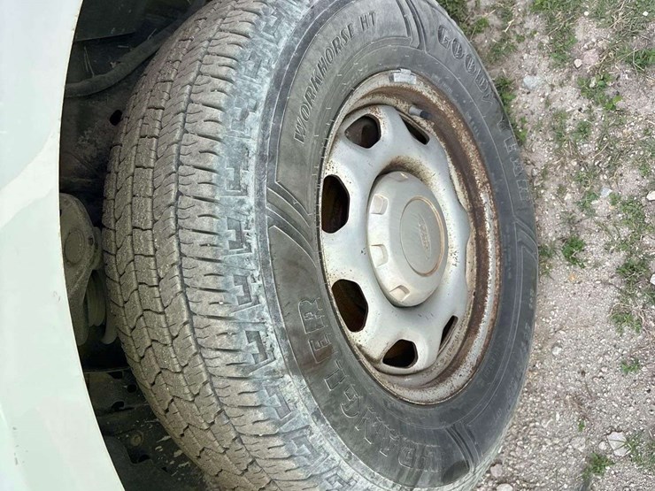 2014-ford-f150-image-10