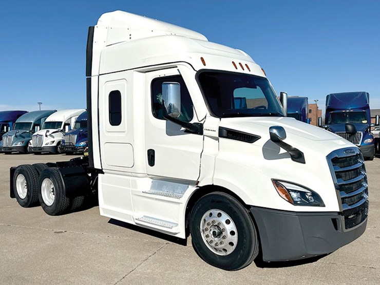 2022-freightliner-cascadia-116-image-1