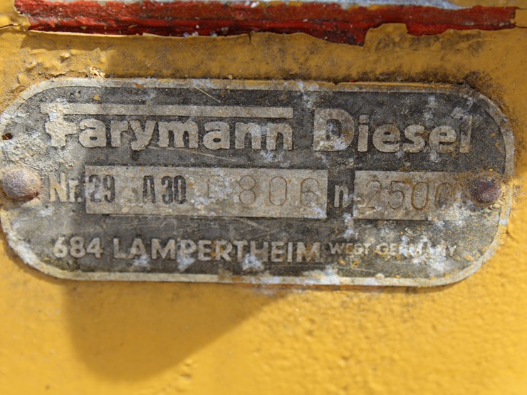 #8029-•-diesel-sailboat-engiine,-west-german-low-rpm-image-4