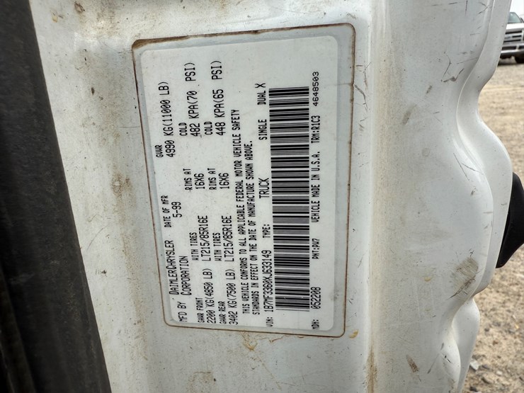 1999-dodge-ram-3500-image-49