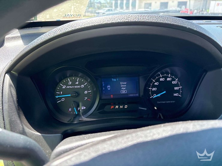 2013-ford-explorer-image-17