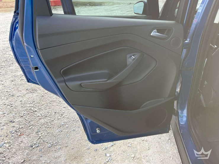 2017-ford-escape-image-21