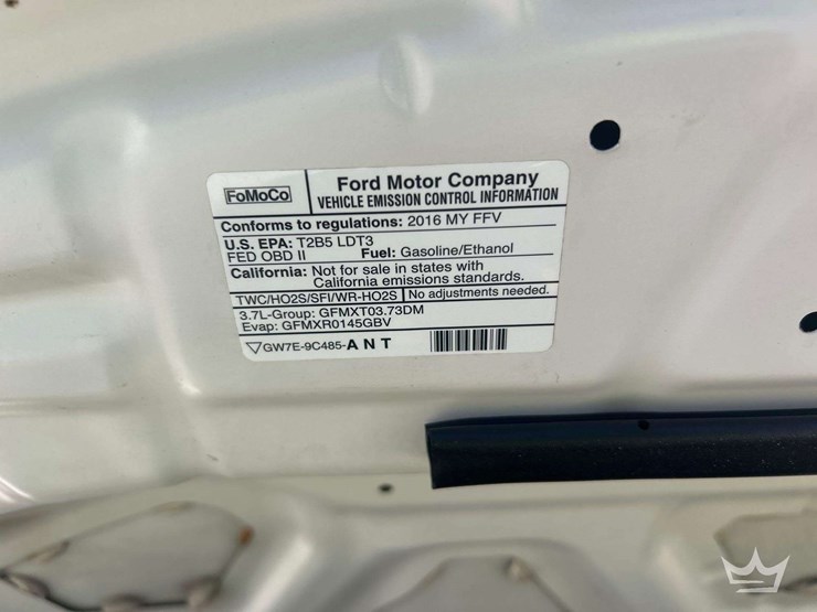 2016-ford-explorer-image-10