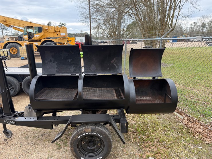 custom-trailer-image-3