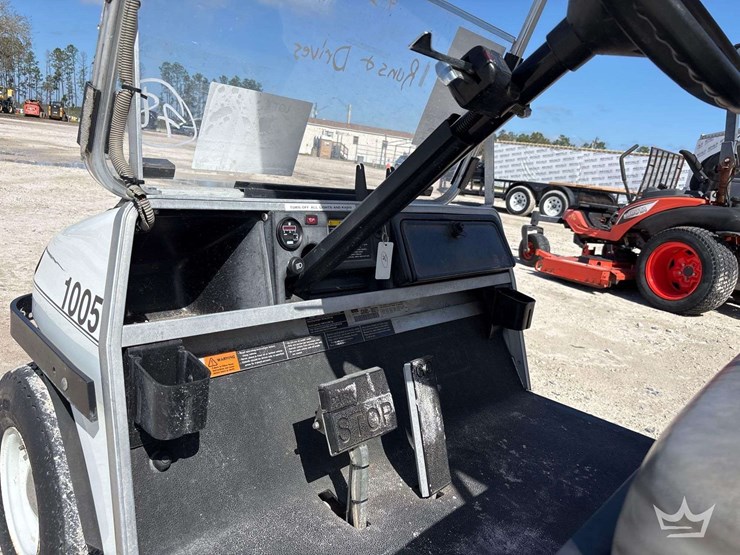 2004-club-car-carryall-6-image-16