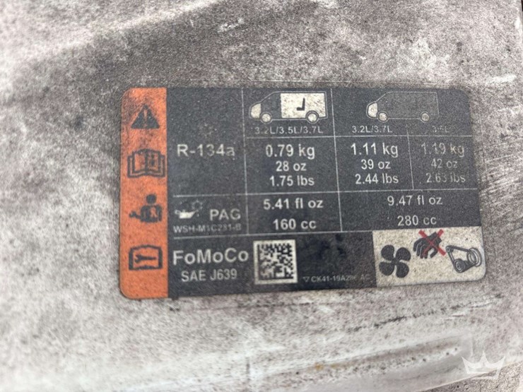 2017-ford-transit-image-10