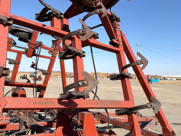 hesston-2210-image-20