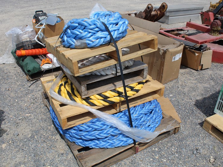 #8015-•-high-strength-marine-rope-image-2