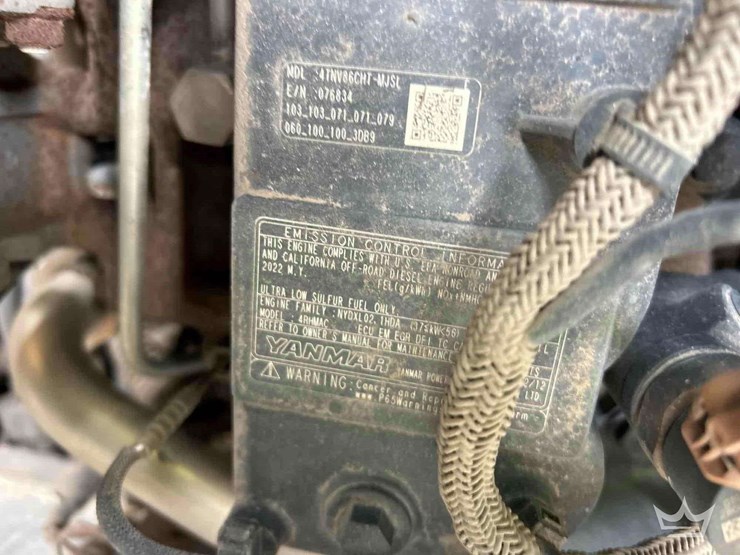 2023-deere-317g-image-9