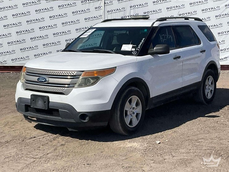2013-ford-explorer-image-1