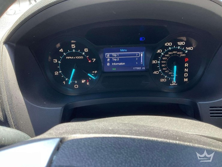 2014-ford-explorer-image-14