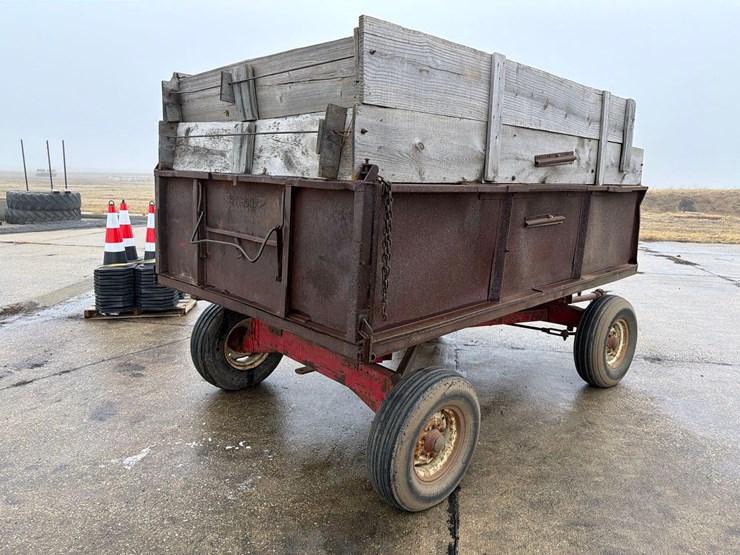 6ft-x10ft-metal-barge-wagon-box-image-4