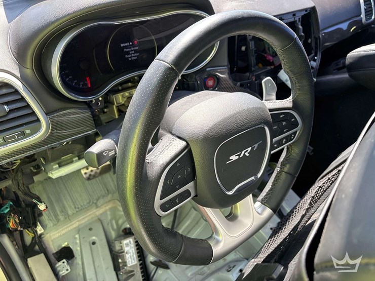 2011-jeep-grand-cherokee-laredo-image-11