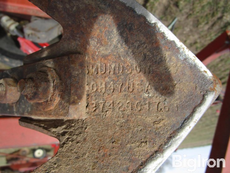 hesston-2210-image-16