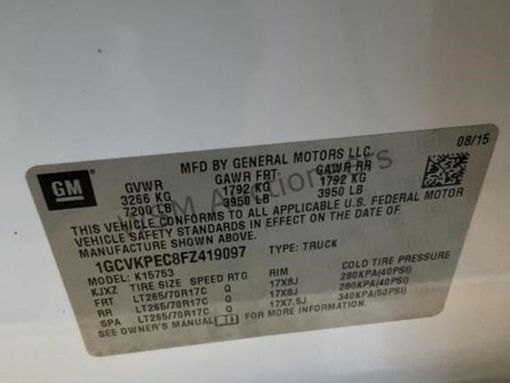 2015-chevrolet-silverado-1500-image-17