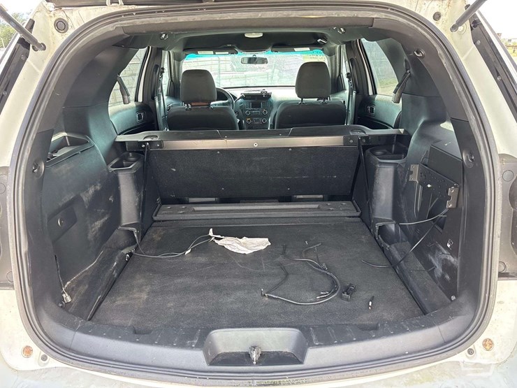 2017-ford-explorer-image-5