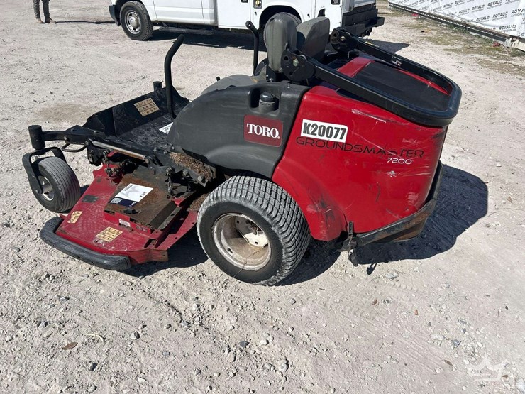 2020-toro-groundsmaster-7200-image-3
