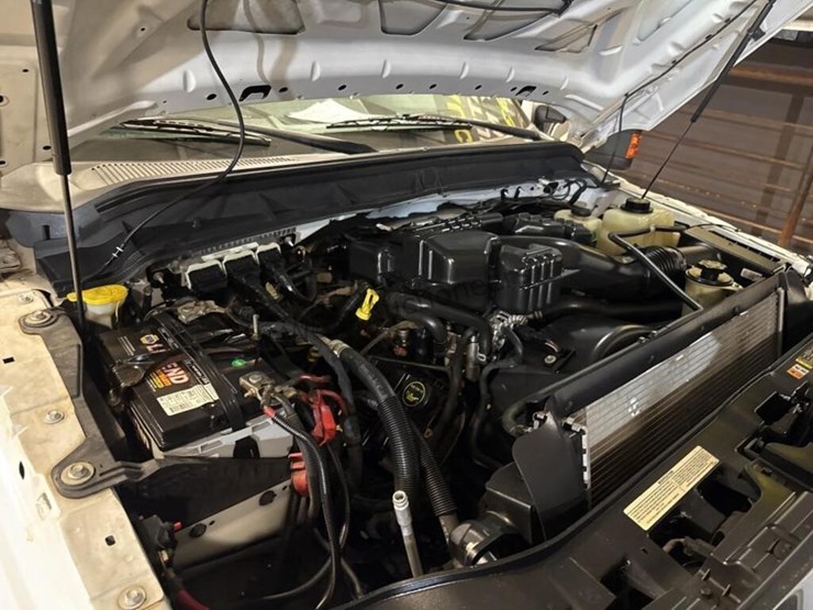 2016-ford-f350-image-15