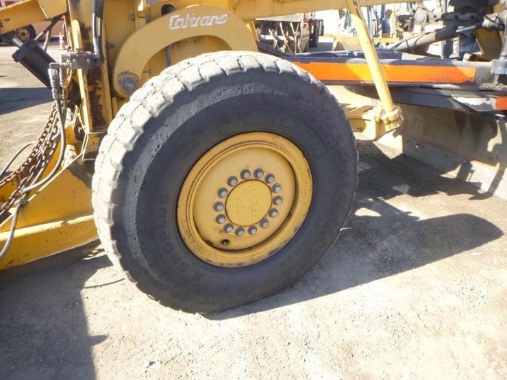 2008-deere-772d-image-49