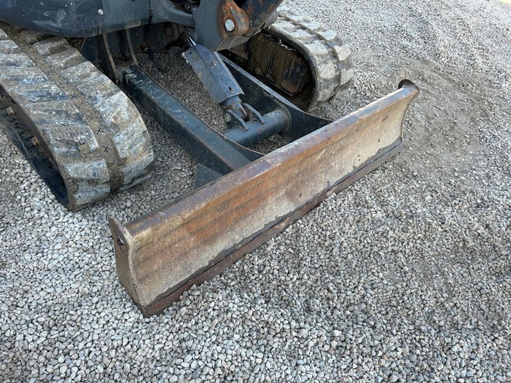 2022-bobcat-e50-image-11