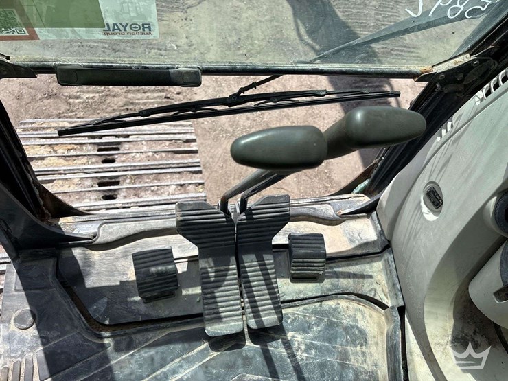 2014-kobelco-sk210-lc-image-31