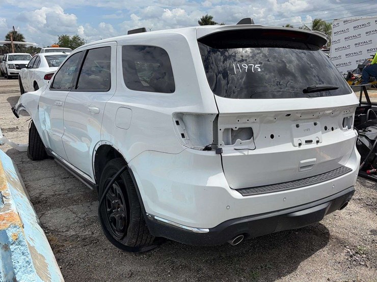 2023-dodge-durango-image-8