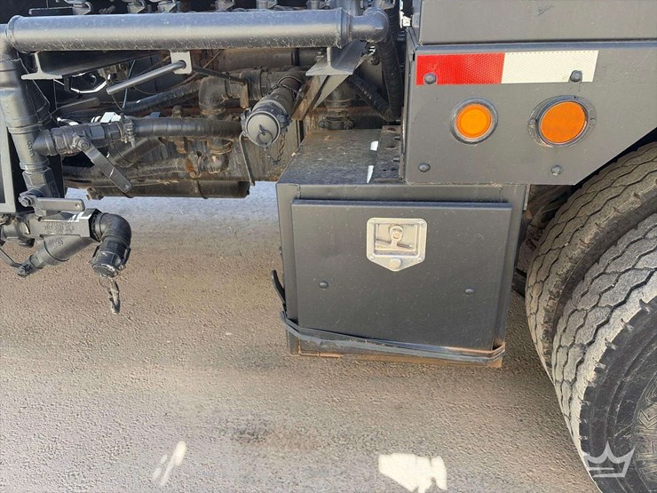 2014-kenworth-t400-image-25