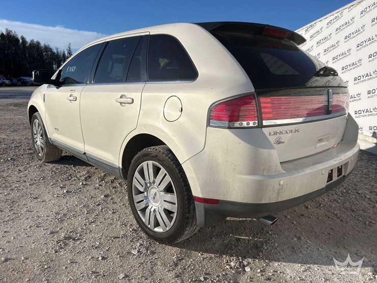 2008-lincoln-mkx-image-4