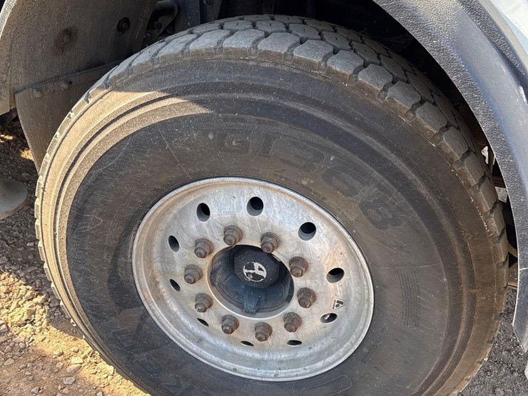 2020-putzmeister/sany-sy38z-200-38m-mounted-on-2020-mack-te64-6x4-concrete-pump-truck-image-44