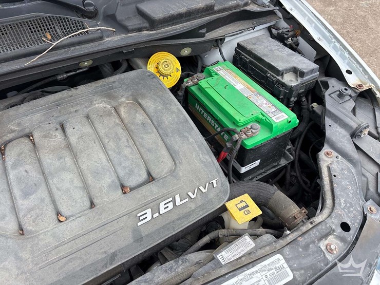 2014-dodge-caravan-image-8