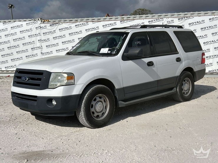 2014-ford-expedition-image-1