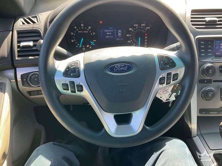 2013-ford-explorer-image-14